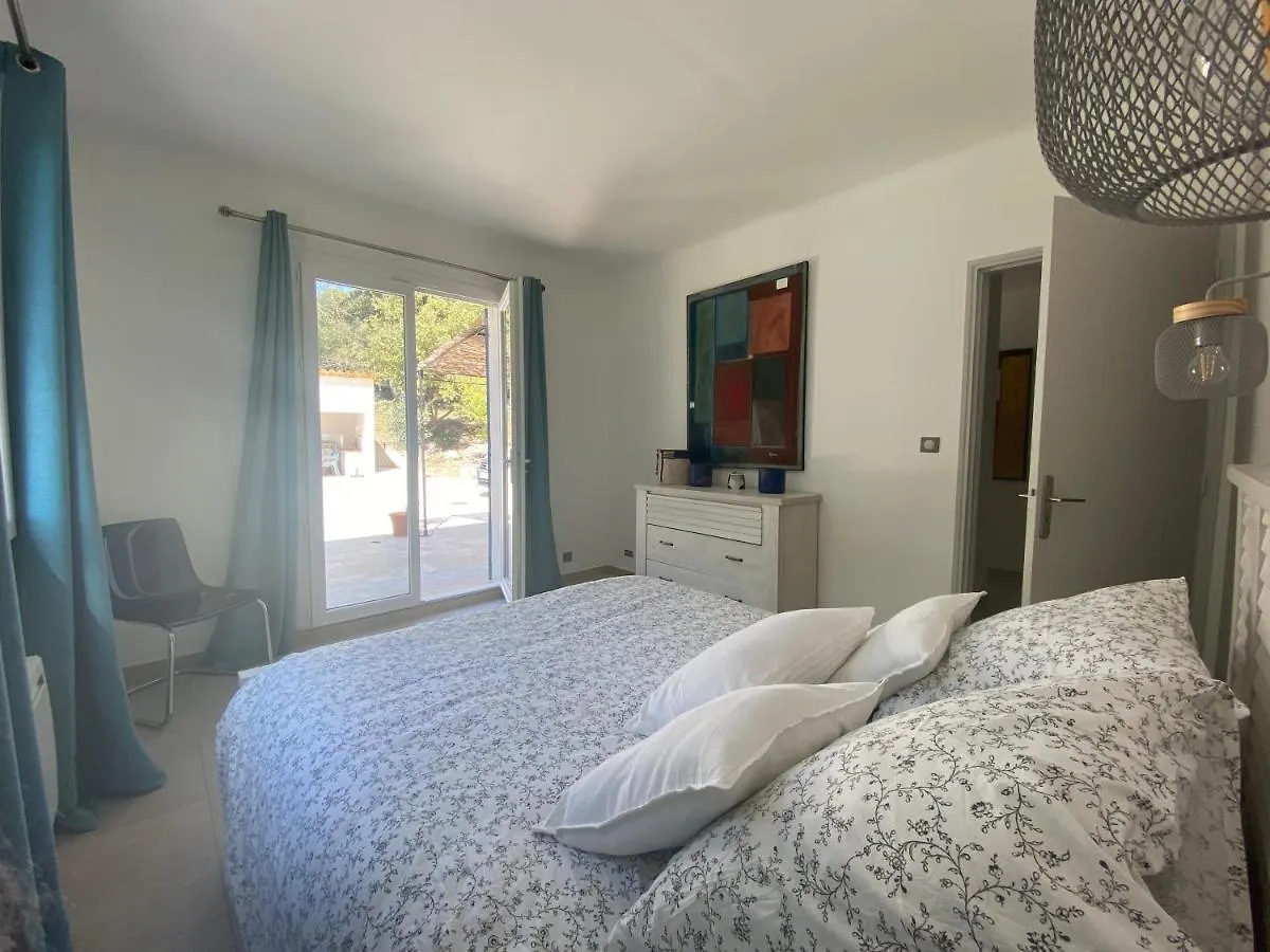 La Bastide Blanche Magnifique Villa 5 Etoiles 5 Chambres Et Piscine Privee Sur 6500 M Var Lorgues 0*,  Frankreich