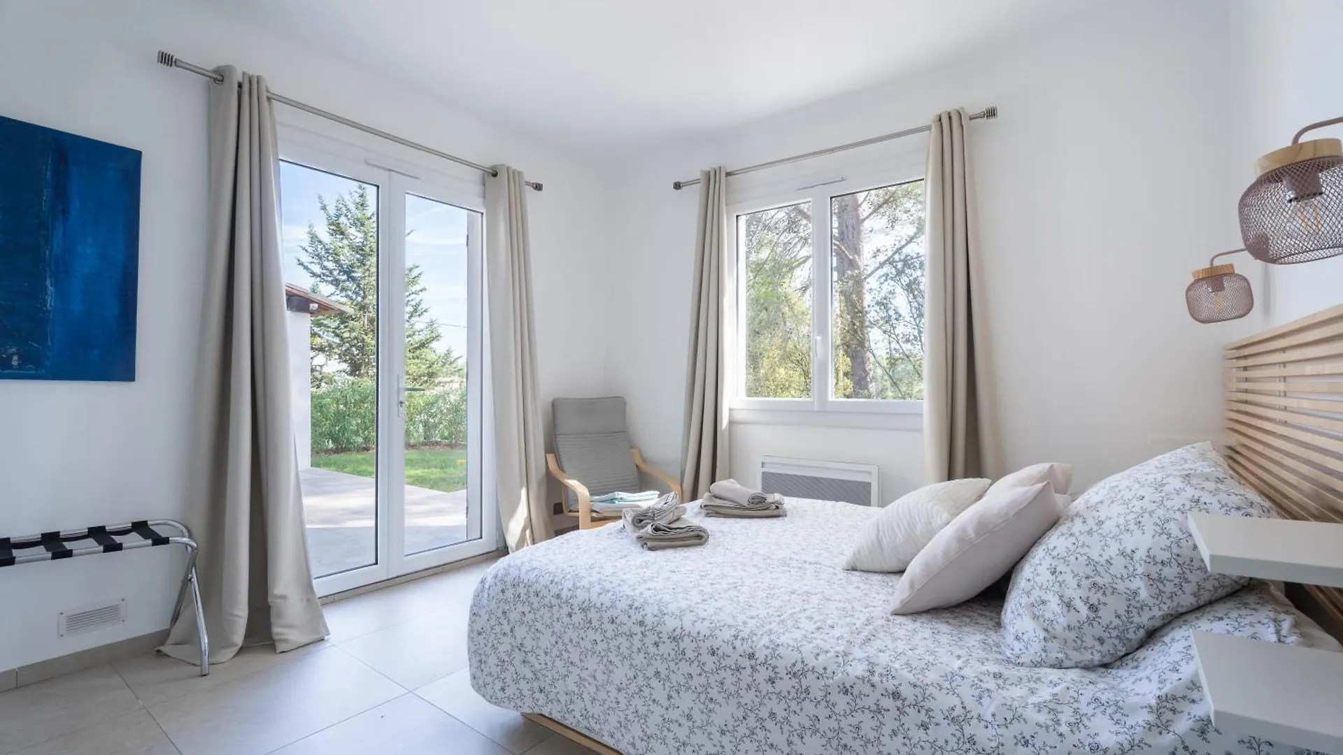 La Bastide Blanche Magnifique Villa 5 Etoiles 5 Chambres Et Piscine Privee Sur 6500 M Var Lorgues 0*,