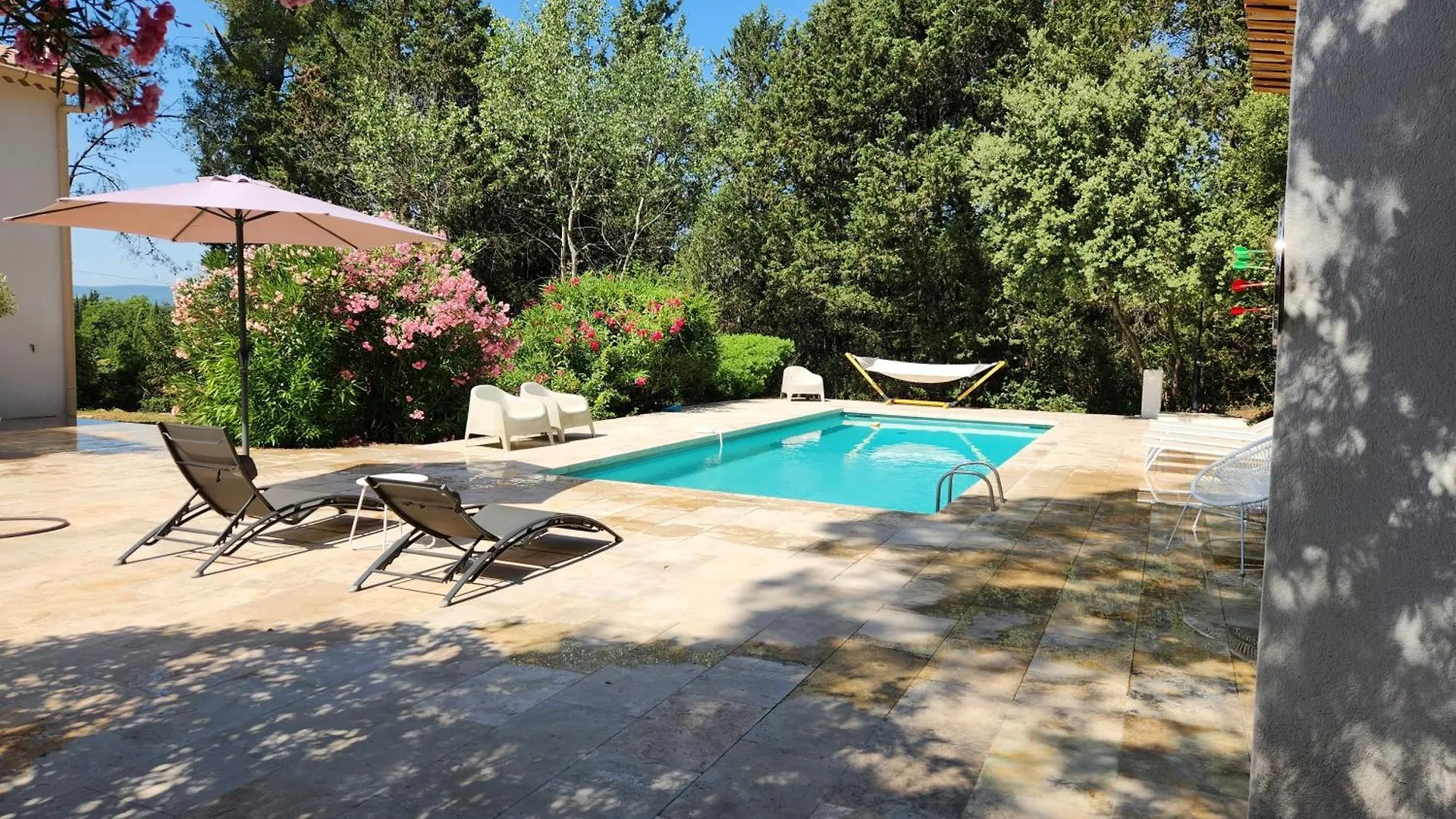 La Bastide Blanche Magnifique Villa 5 Etoiles 5 Chambres Et Piscine Privee Sur 6500 M Var Lorgues 0*,  Fransa
